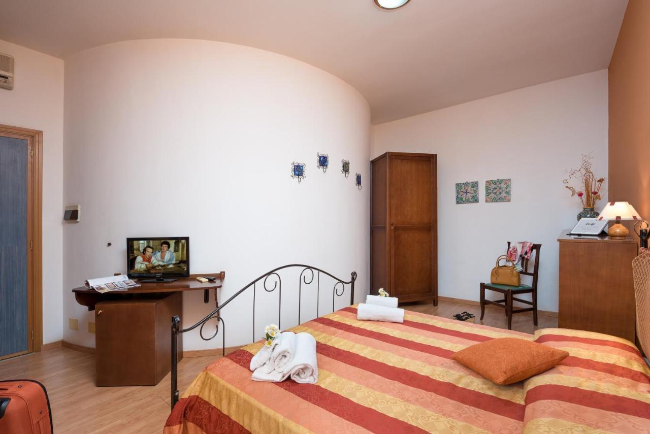 Hotel Halimeda San Vito lo Capo Kültér fotó