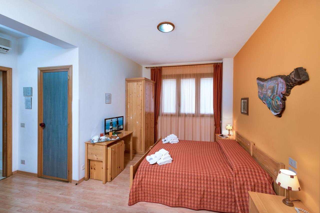 Hotel Halimeda San Vito lo Capo Kültér fotó